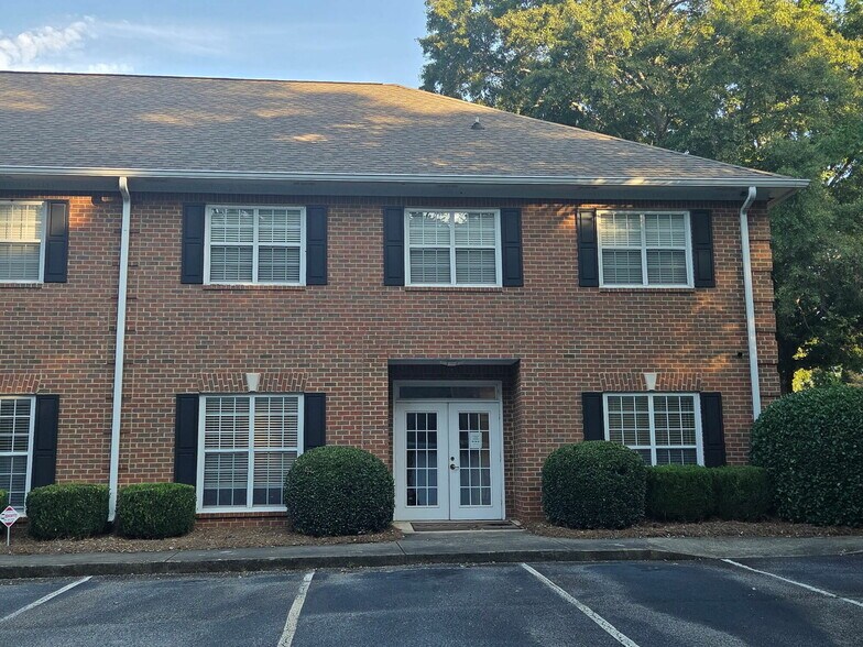 More Photos Of 375 Gaines School Rd, Athens Office For Lease
