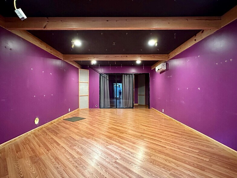 More Photos Of 2727-2731 S Jefferson Ave, Saint Louis Warehouse For Lease