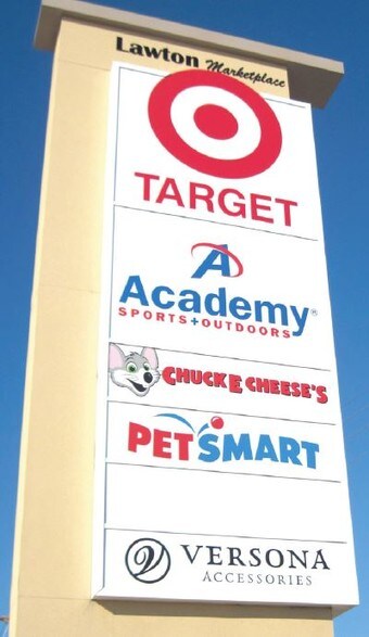 More Photos Of 8200 Quanah Parker Trwy, Lawton Unknown For Lease