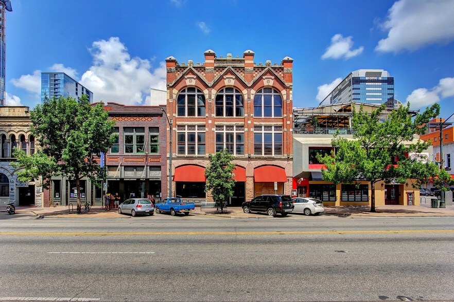 More Photos Of 416 Congress Ave N, Austin Office For Lease