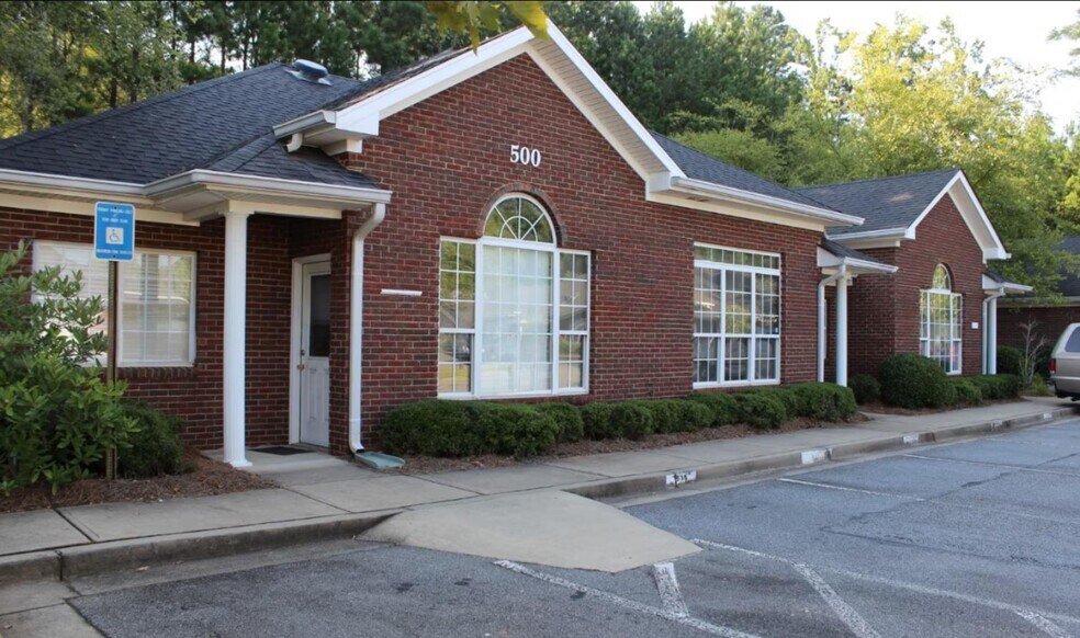 Primary Photo Of 3209 S Cherokee Ln, Woodstock Office For Lease