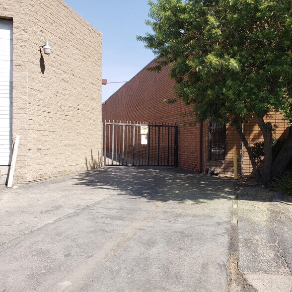 More Photos Of 8600 Tamarack Ave, Sun Valley Manufacturing For Lease