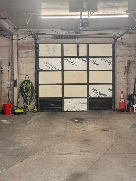 More Photos Of 1306 Broadway, Albany Manufacturing For Sale