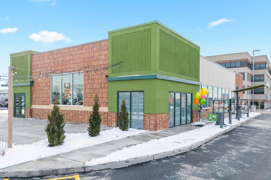 More Photos Of 795 Jefferson Rd, Rochester Restaurant For Sale