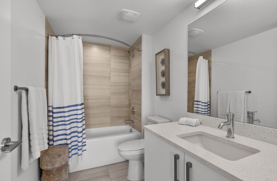 More Photos Of 200 NE 1st Ave, Pompano Beach Apartments For Lease