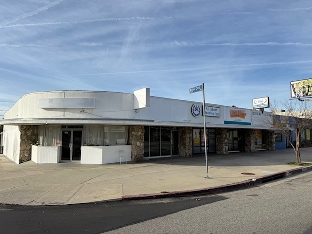 Primary Photo Of 10630-10638 Burbank Ave, North Hollywood Storefront Retail Office For Lease