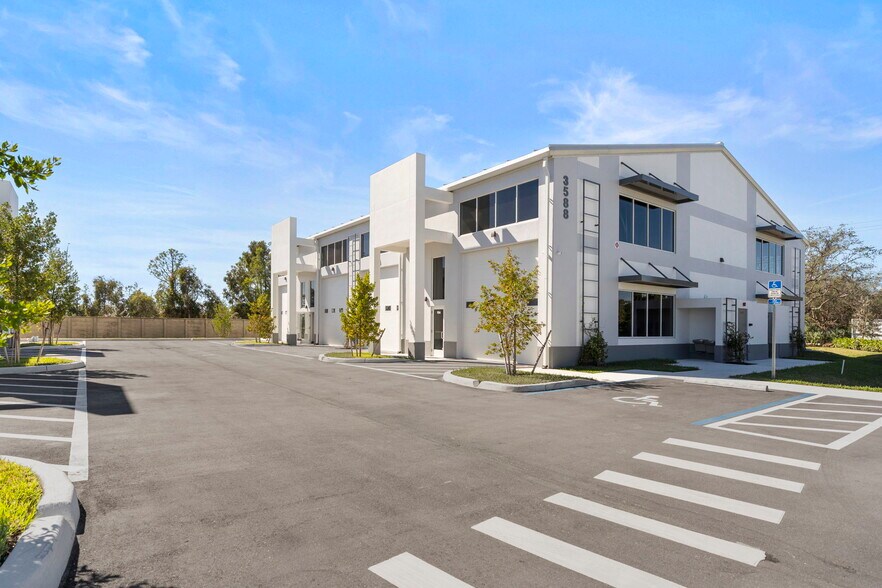 More Photos Of 3584 Plover, Naples Warehouse For Sale