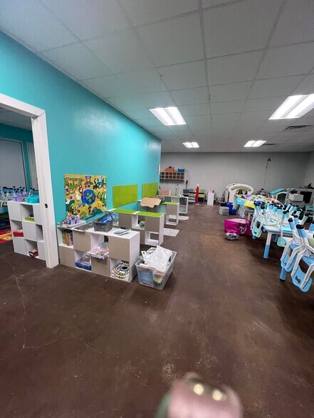 More Photos Of 13341 & 13345 China Spring rd, China Spring Storefront For Sale