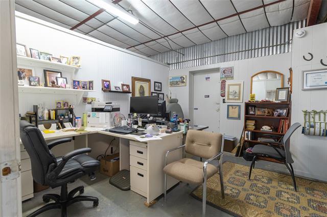 More Photos Of 1631 US HWY 69 Hwy, Mcalester Storefront Retail Office For Sale