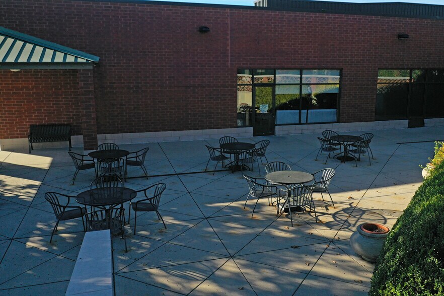 More Photos Of , Champaign General Retail For Sale