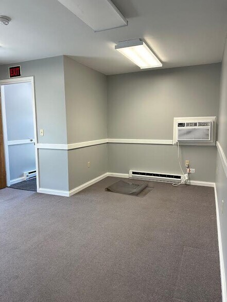 More Photos Of 3250 Seneca Tpke, Canastota Rehabilitation Center For Lease