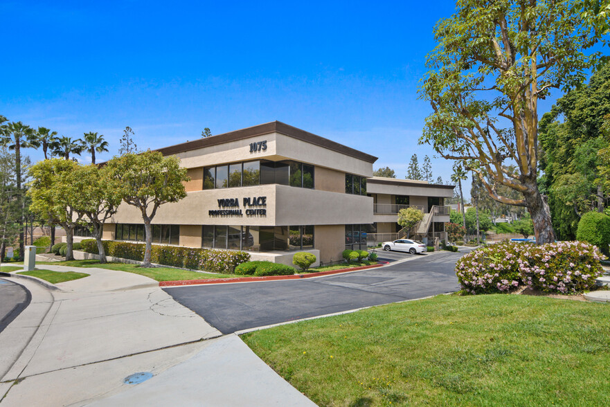 Primary Photo Of 1075 Yorba Pl, Placentia Medical For Lease