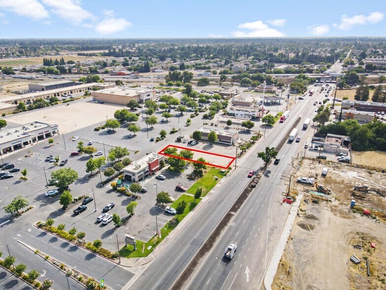 More Photos Of 2175 W Main St, Turlock Land For Sale