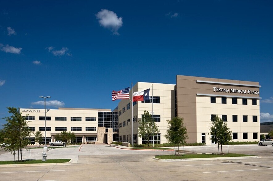 More Photos Of 5012 S US Highway 75, Denison Unknown For Lease