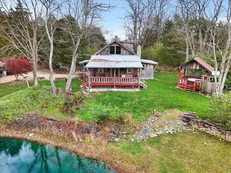 More Photos Of 2945 Greenbrier Rd, Madison Specialty For Sale