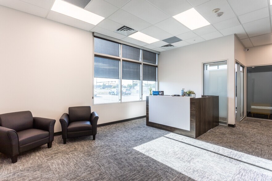 More Photos Of 5929 S Fashion Point Dr, Ogden Medical For Lease