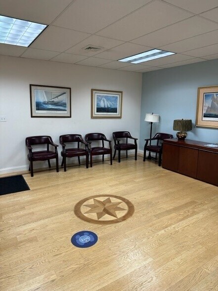 More Photos Of 851 Main St, Weymouth Medical For Lease