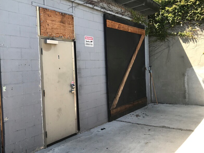 More Photos Of 6613 Hollis St, Emeryville Flex For Sale