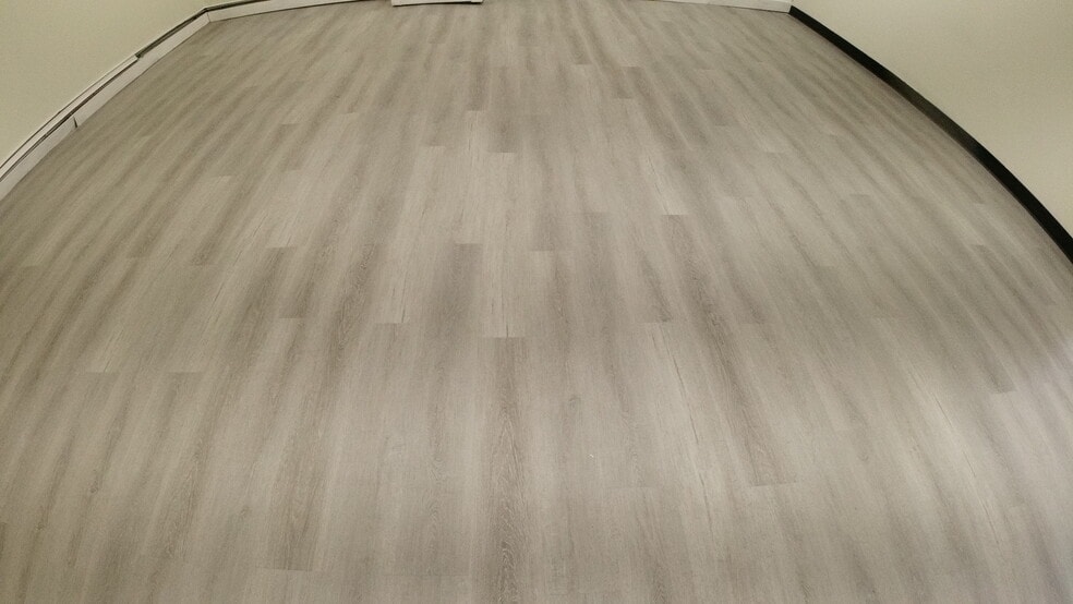 More Photos Of 473 Broadway, Bayonne Office For Lease