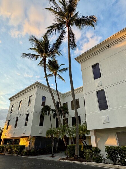 More Photos Of 7251 W Palmetto Park Rd, Boca Raton Medical For Sale