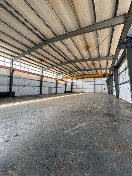 More Photos Of 76346 Barton Rd, Rainier Warehouse For Sale