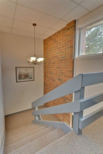 More Photos Of 1931 N Boise Ave, Loveland Medical For Lease