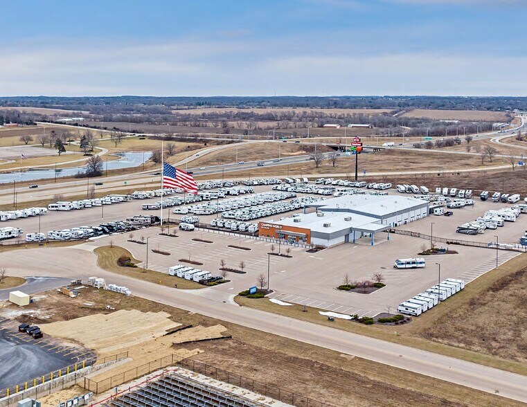 Primary Photo Of 6135 All World Way, Roscoe Auto Dealership For Sale