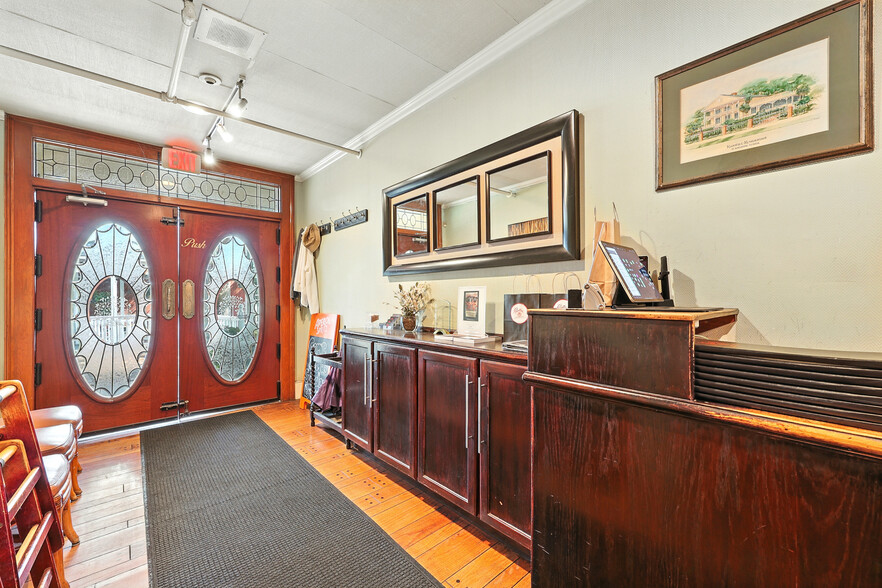 More Photos Of 102 San Marco Ave, Saint Augustine Restaurant For Sale