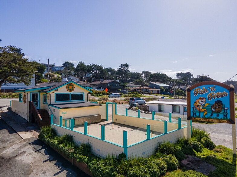 More Photos Of 8465 Cabrillo Hwy, Montara Restaurant For Sale