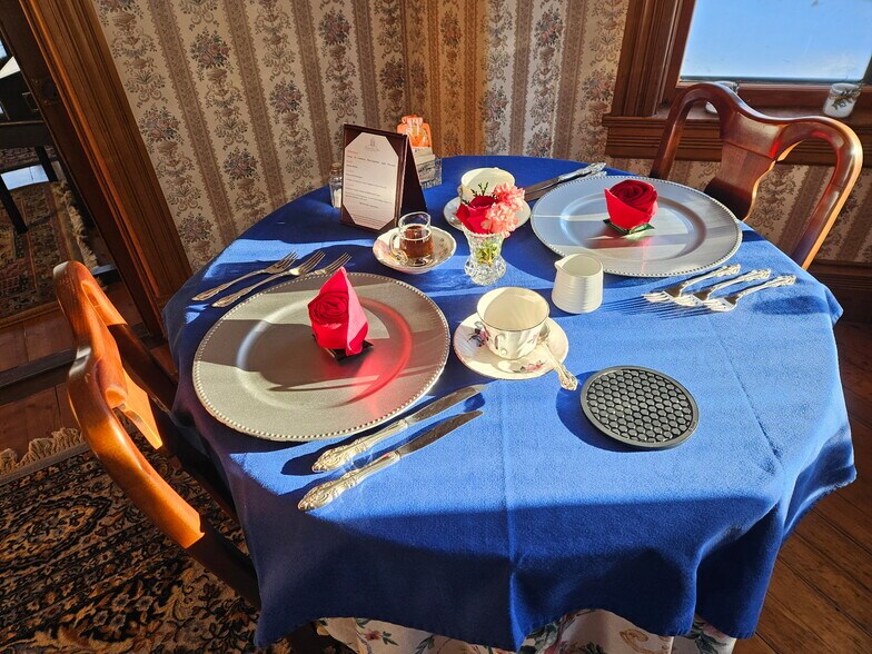 More Photos Of 86 Main St, Ludlow Hospitality For Sale