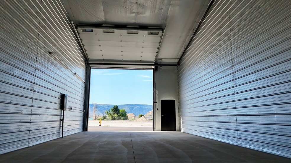 More Photos Of 73 Shop ave, Chelan Flex For Sale