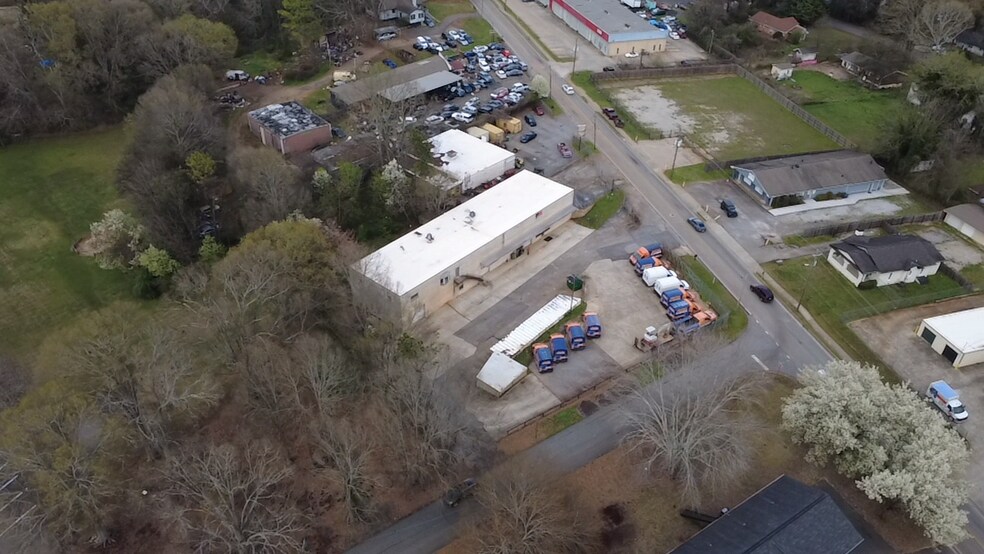 More Photos Of 5420 Old Floyd Rd, Mableton Warehouse For Sale