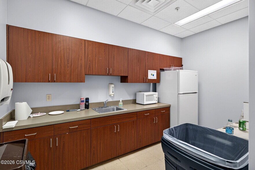 More Photos Of 240 Market St, Bloomsburg Office For Sale