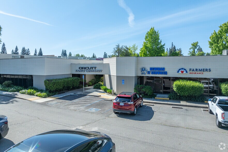 More Photos Of 7840 Madison Ave, Fair Oaks Office For Sale