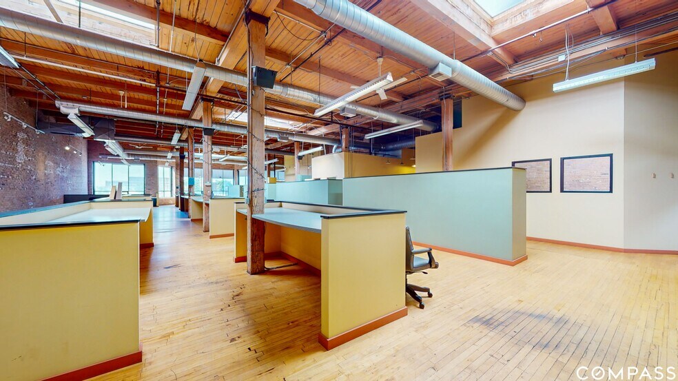 More Photos Of 2241 S Wabash Ave, Chicago Loft Creative Space For Sale