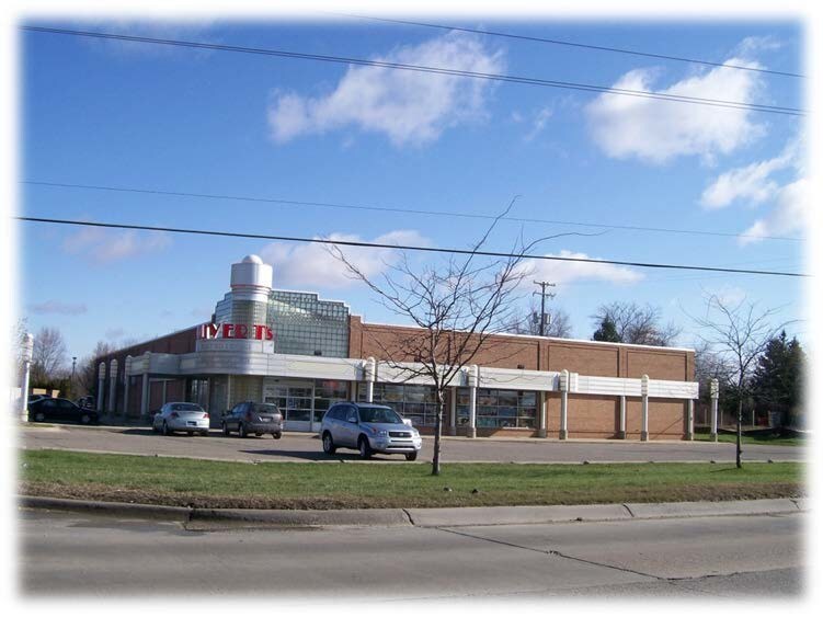 Primary Photo Of 1553 E Hill Rd, Grand Blanc Supermarket For Lease