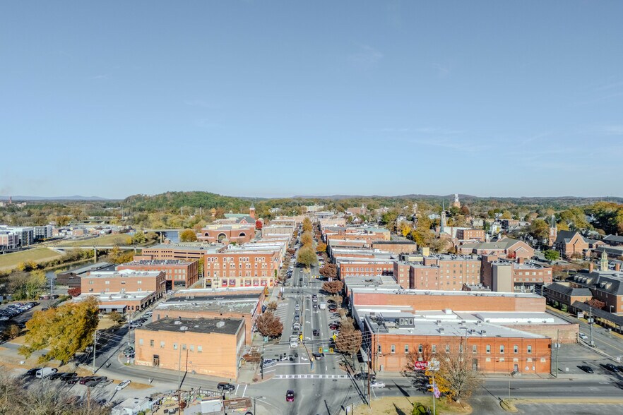 More Photos Of 245 Broad St, Rome Storefront For Sale