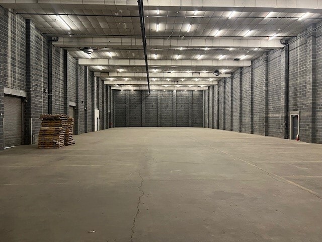 More Photos Of 1537-1545 Hansford St, Charleston Light Distribution For Lease