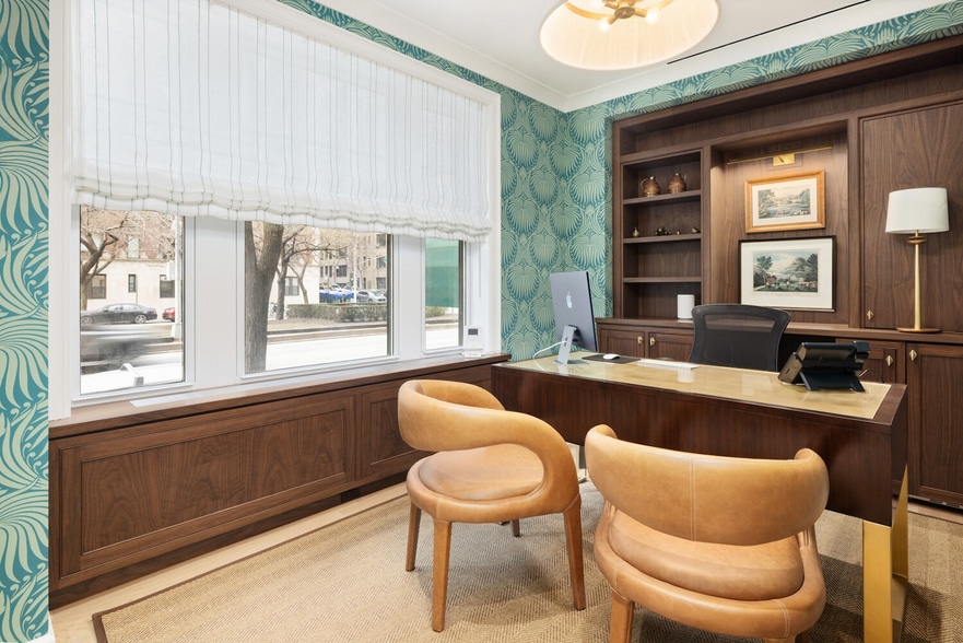 More Photos Of 1069-1075 Park Ave, New York Apartments For Sale