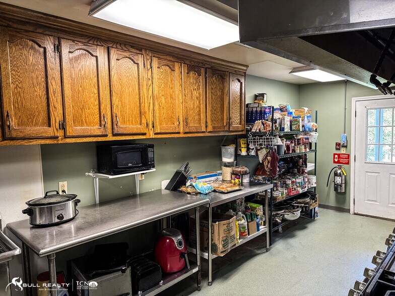 More Photos Of 109 Meyer Farm Rd, Arnoldsville Specialty For Sale