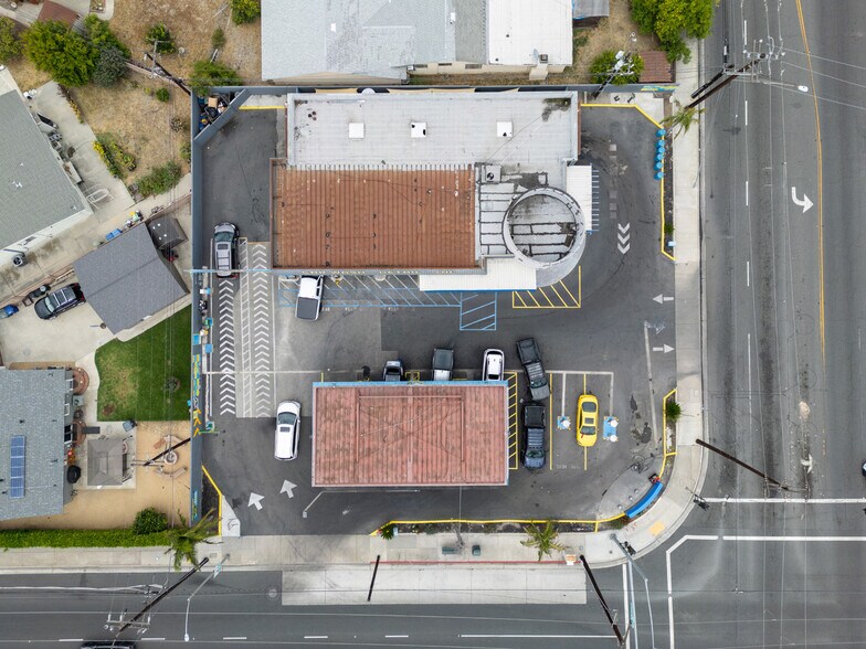 More Photos Of 21011 Pioneer Blvd, Lakewood Carwash For Sale