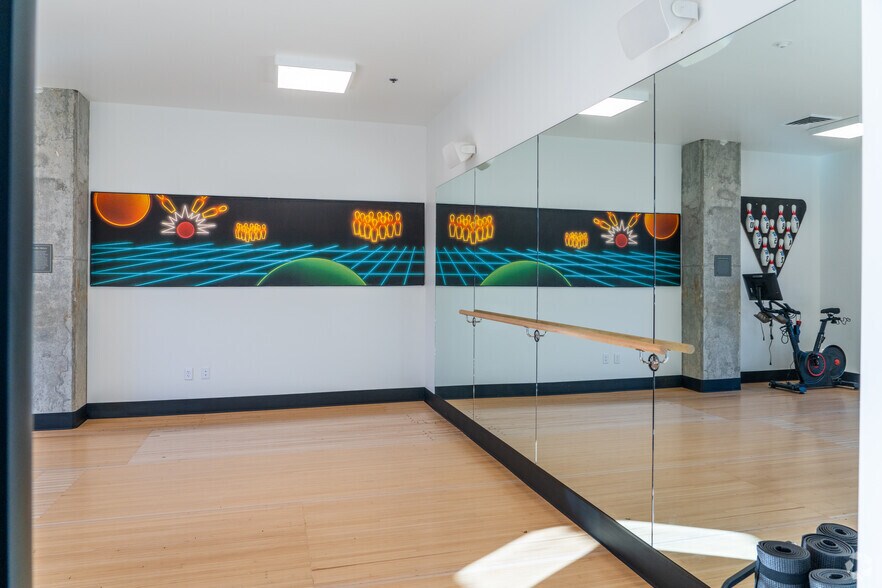 More Photos Of 10306 SE Main St, Milwaukie Apartments For Lease