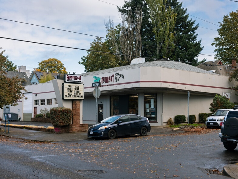Primary Photo Of 212-234 SE 12th Ave, Portland Warehouse For Sale