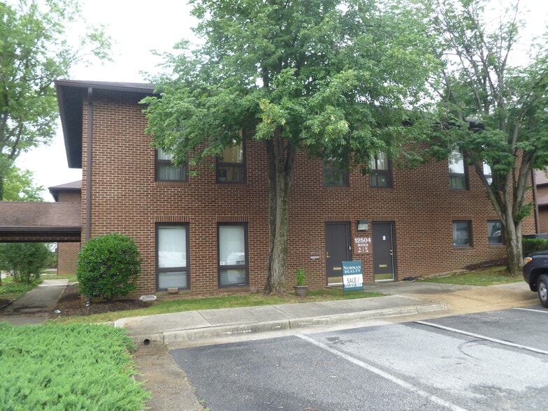 More Photos Of 12504 Lake Ridge Dr, Woodbridge Medical For Sale