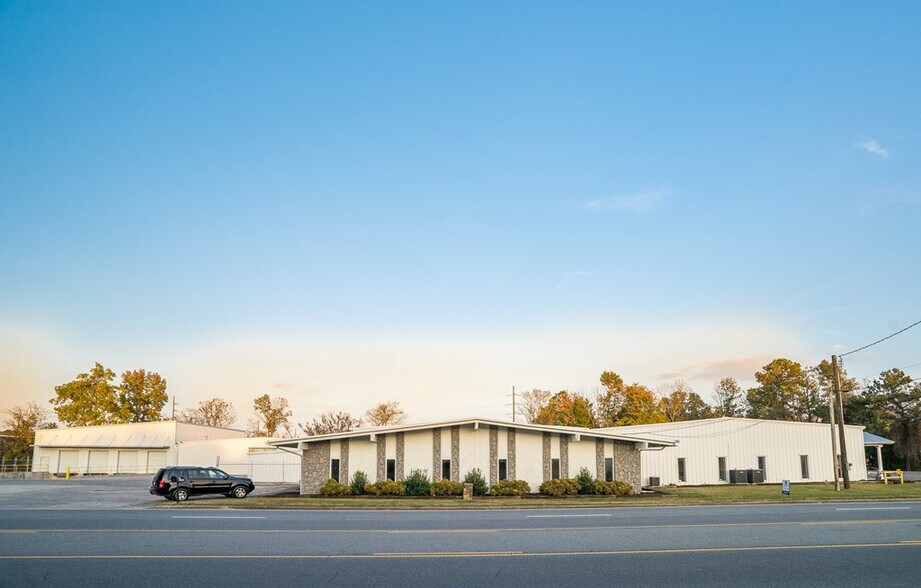 More Photos Of 1803 Abutment Rd, Dalton Warehouse For Sale