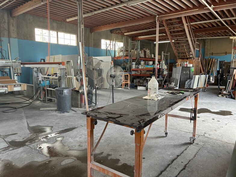 More Photos Of 1533 Leonard Ave, Modesto Warehouse For Lease