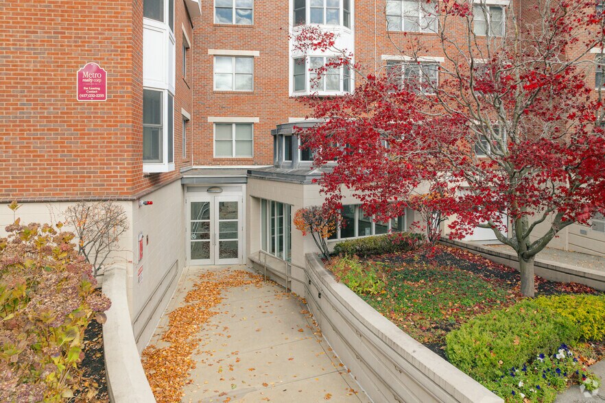 More Photos Of 77 Marion St, Brookline Apartments For Sale