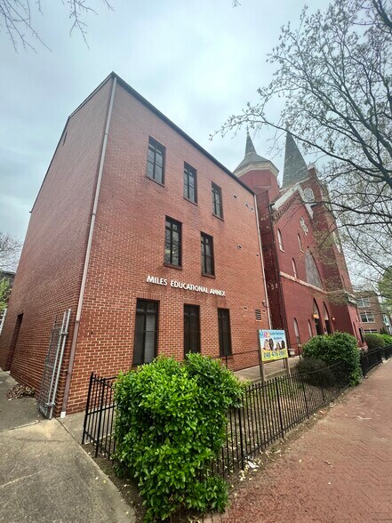 More Photos Of 1546 5th St NW, Washington Specialty For Sale