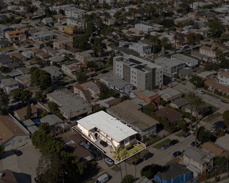 Primary Photo Of 2917 S Mansfield Ave, Los Angeles Apartments For Sale