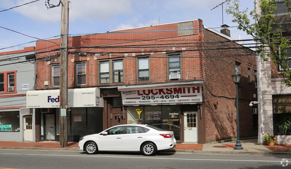 More Photos Of 1018-1020 Broadway, Woodmere Storefront Retail Residential For Lease